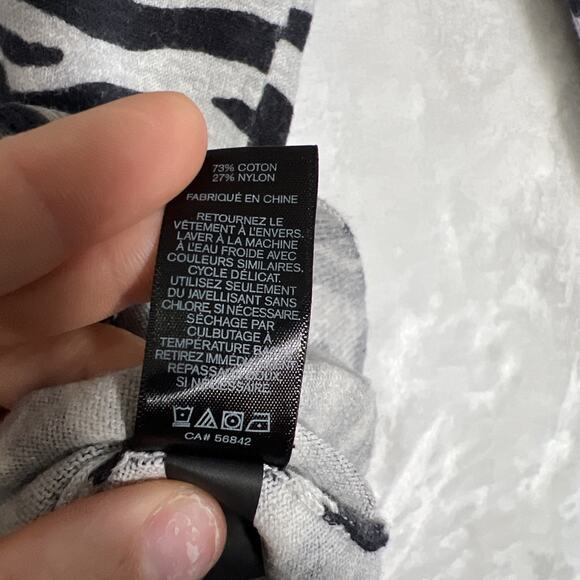 Express Y2K Women’s Sweater Size S Animal Print Zebra V Neck Long Sleeves - Picture 4 of 12